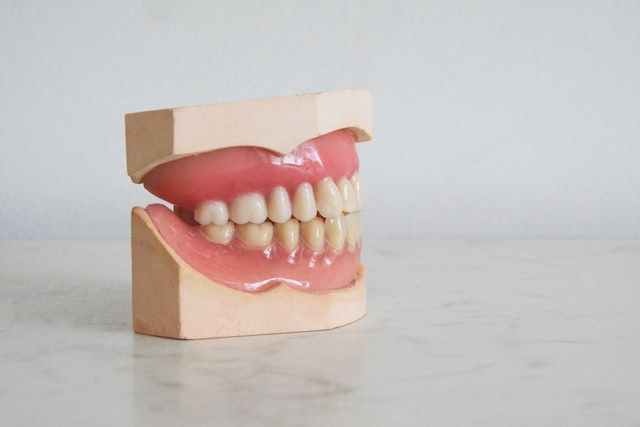Nackdelar osynlig tandställning